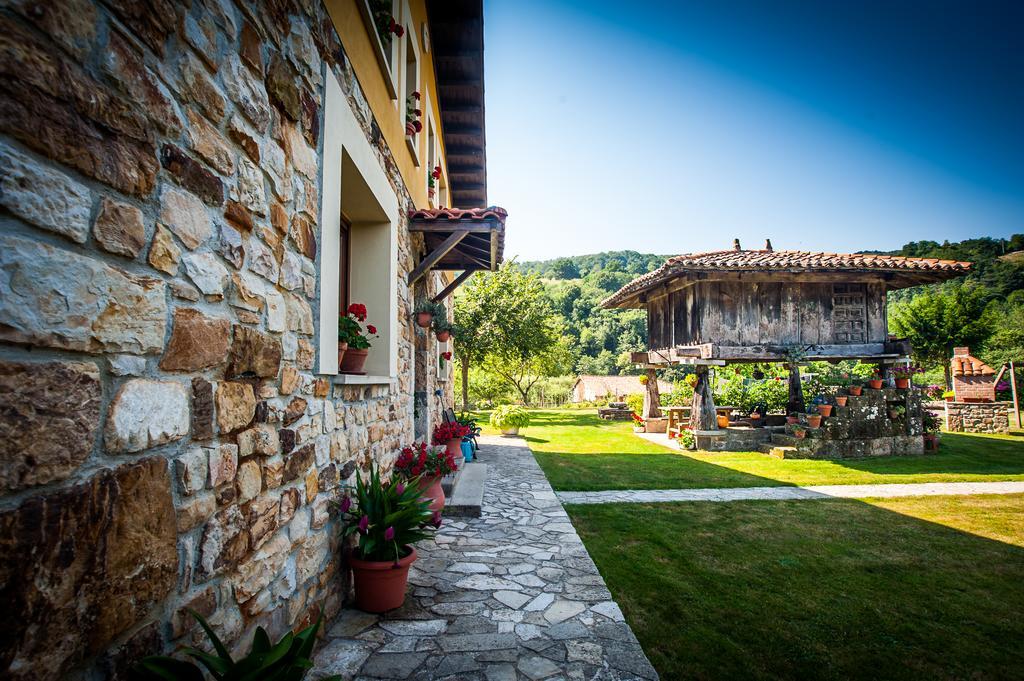 Casa De Aldea Riosol Guest House Cangas de Onis Exterior photo